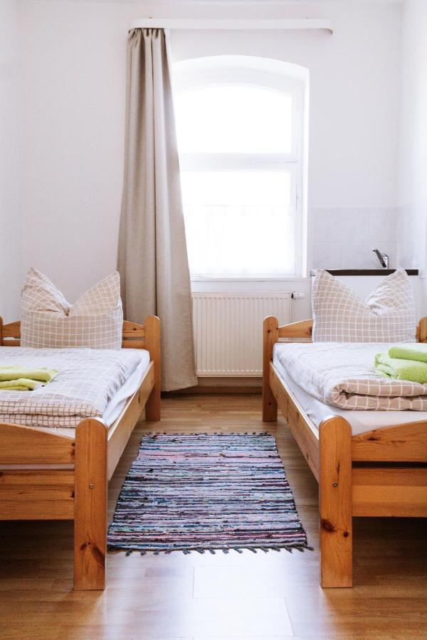 Ferienwohnung An Der Berliner Seenkette Schwerin  Exterior foto